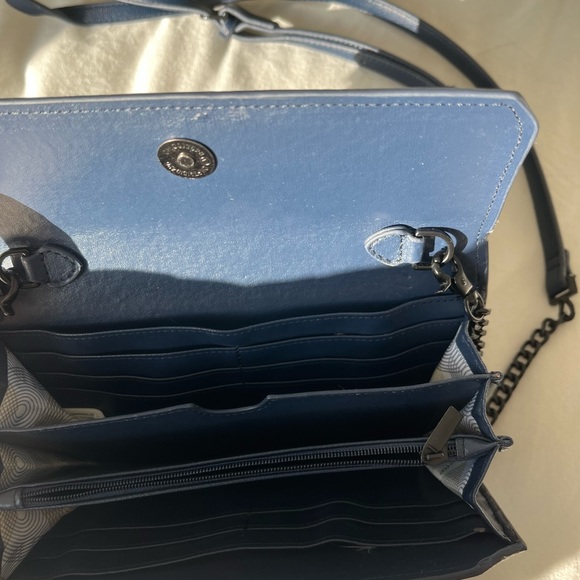 Pixie Mood Vegan purse with adjustable strap - Picture 3 of 3